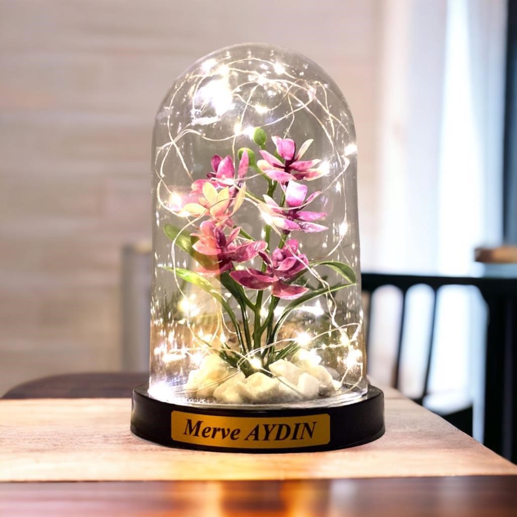 Kişiye Özel Tasarım Zambak Çiçekli Fanus - Led Işıklı ve Çikolata Keseli